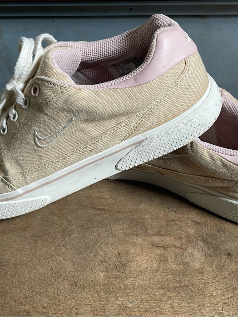 Nike Women’s Beige Canvas Sneakers with Light Pink Lining - Picture 2 of 4